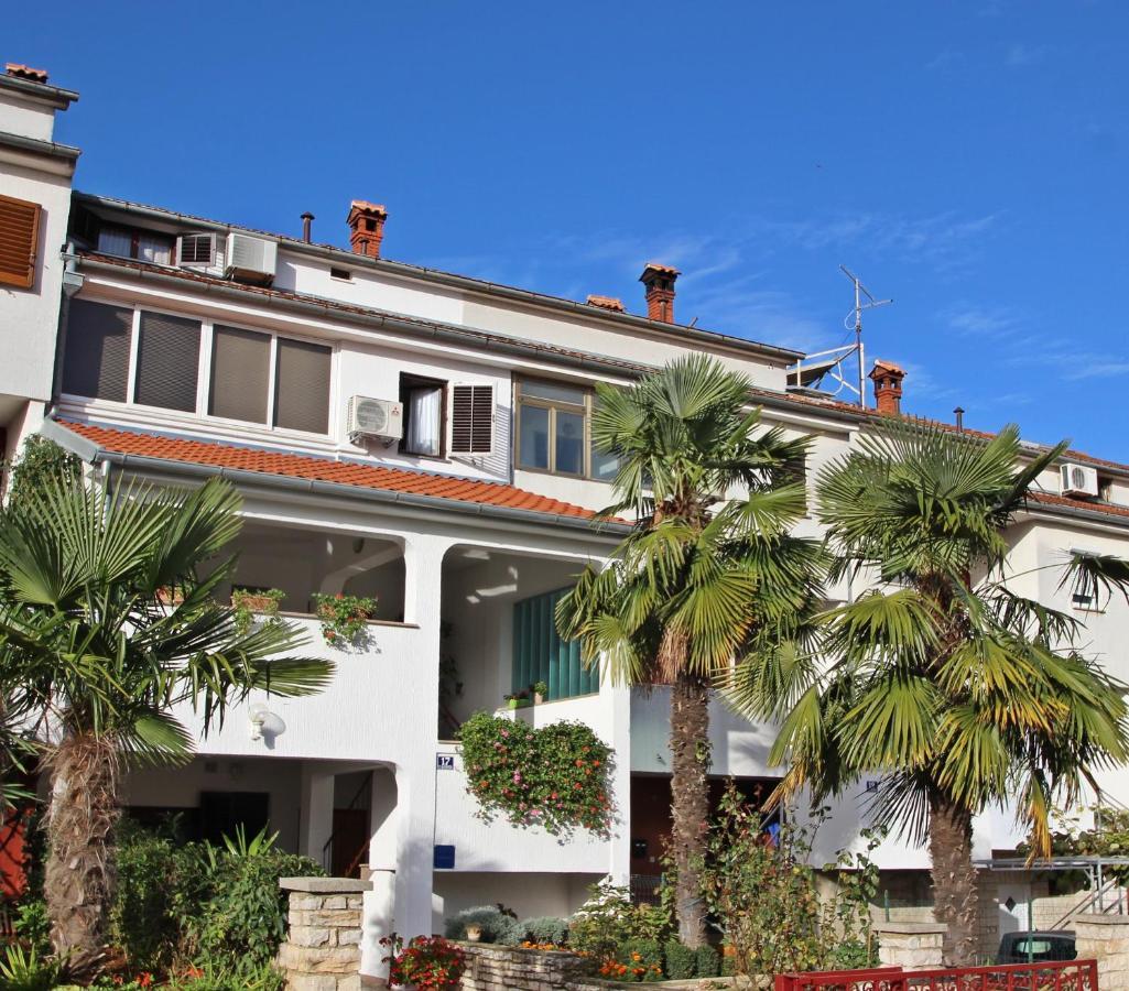 Apartman Ornela Porec Exterior photo