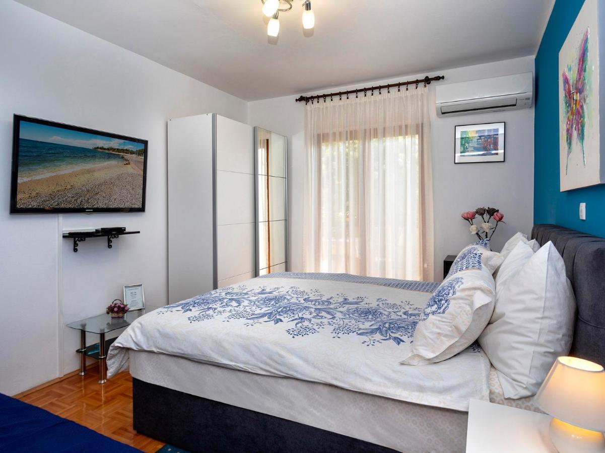 Apartman Ornela Porec Exterior photo